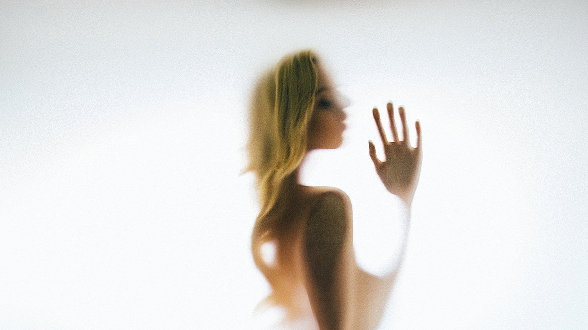 SEASON 1 &bull; BAILEY BROOKE