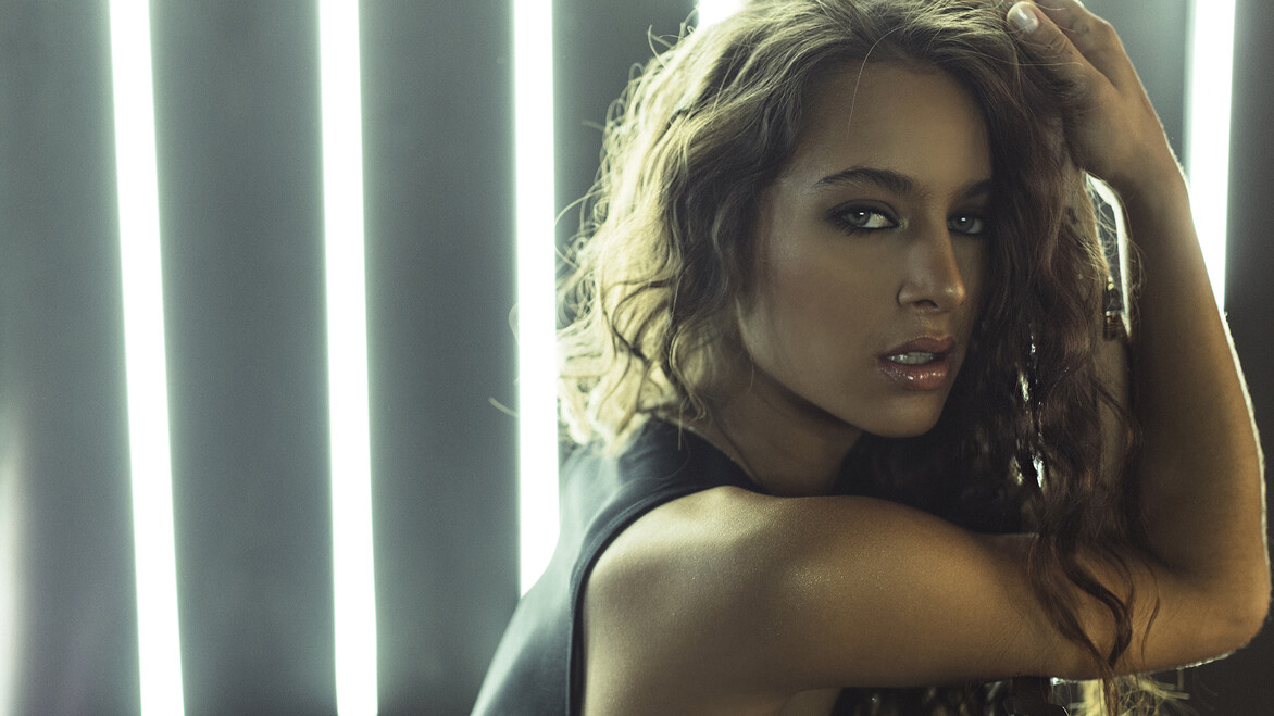 SEASON 3 &bull; UMA JOLIE BY JESH &bull; BONUS